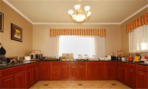 Best Western Quanah Inn & Suites Buitenkant foto